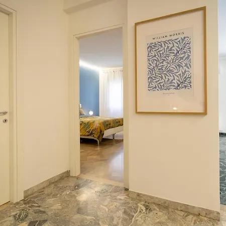 Indigo Design - 2br Balcony & Parking Mestre *