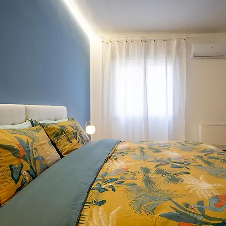 Indigo Design - Venice 2br Balcony Ac & Parking Lägenhet Mestre