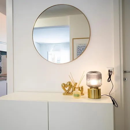 Indigo Design - Venice 2br Balcony Ac & Parking * Mestre